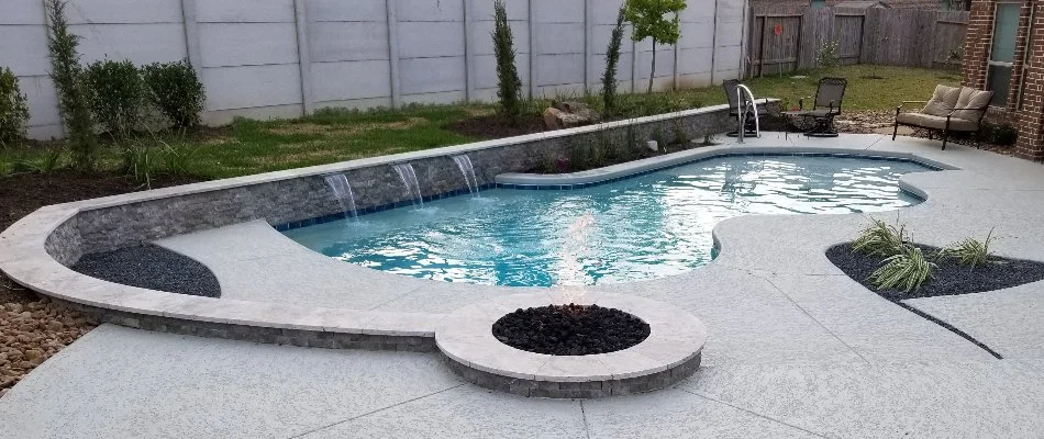 Pool with fire pit in Kingwood, TX.